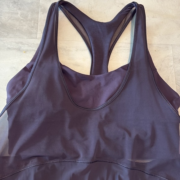 Lululemon Bra Top athletic tank/bra sports bra & over shirt purple EUC Size 8 - Picture 4 of 11
